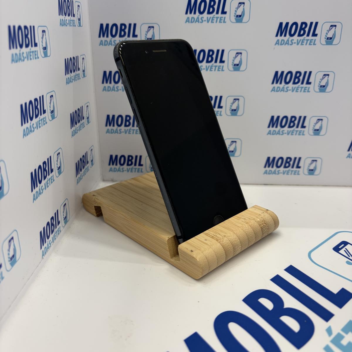 Apple iPhone 8 Kártyafüggetlen 64 GB, 12 hó garancia