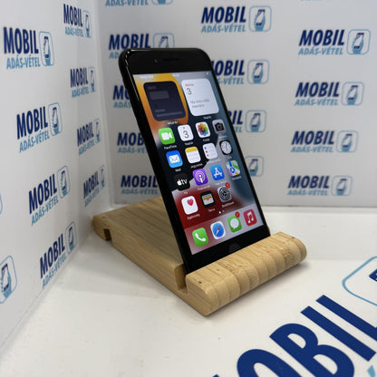 Apple iPhone SE (2020) Kártyafüggetlen 64 GB, 12 hó garancia