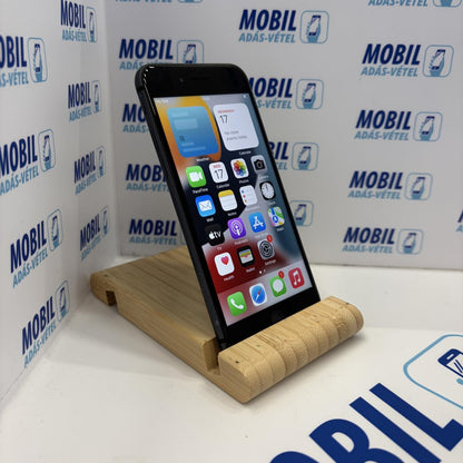 Apple iPhone 8 Kártyafüggetlen 64 GB, 12 hó garancia