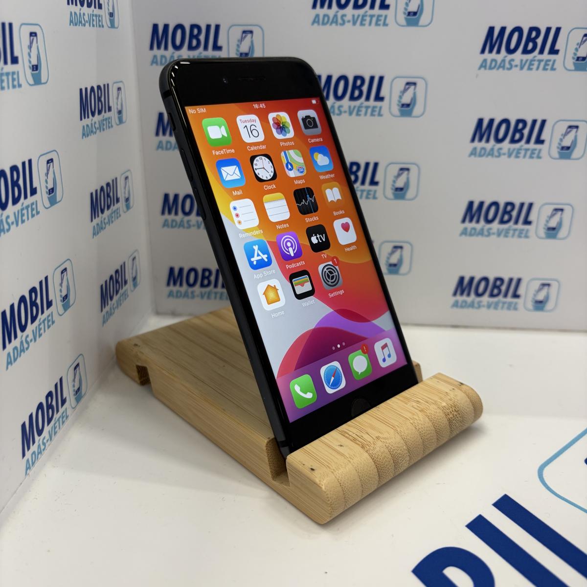 Apple iPhone 8 Kártyafüggetlen 64 GB, 12 hó garancia