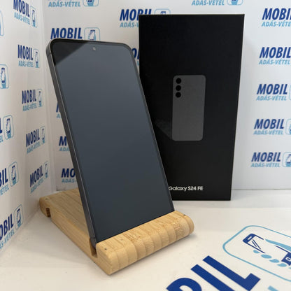Samsung Galaxy S24 FE Kártyafüggetlen 128 GB, 12 hó garancia, Újszerű