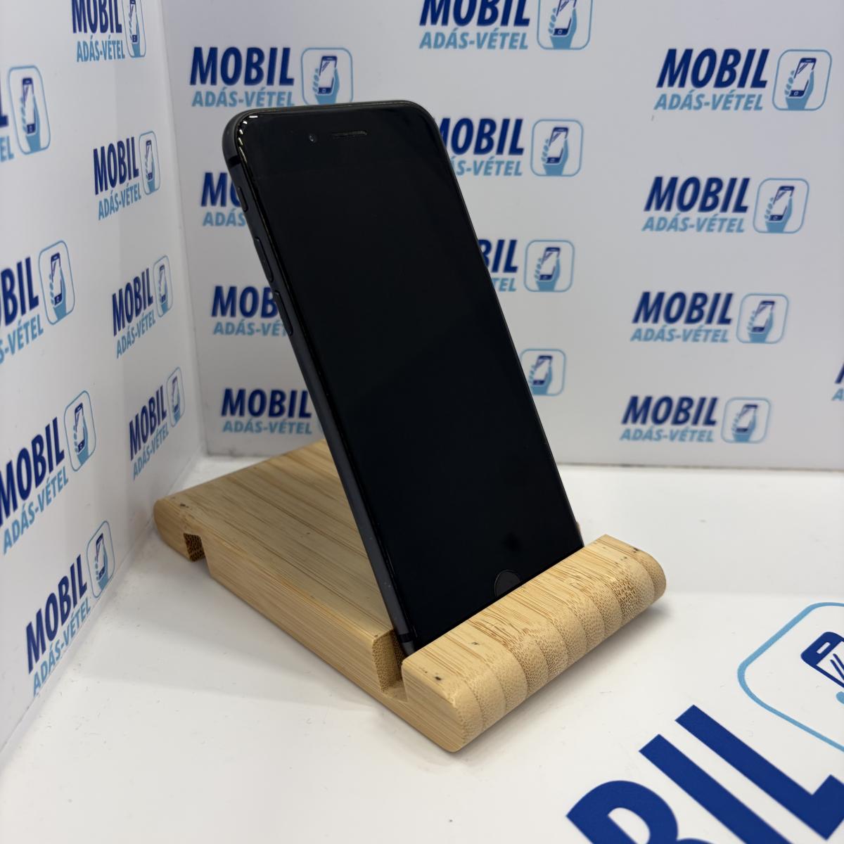 Apple iPhone 8 Kártyafüggetlen 64 GB, 12 hó garancia