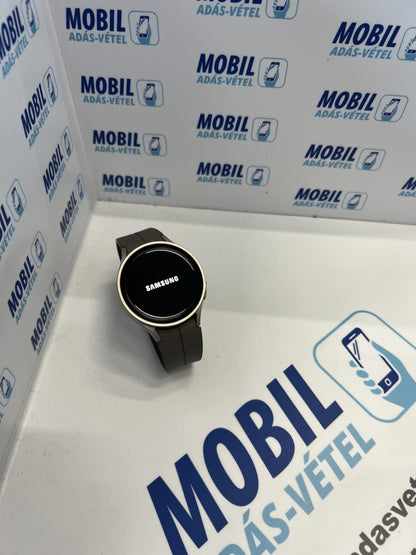 Galaxy Watch 5 pro 45mm Kártyafüggetlen 32 GB, 12 hó garancia, Újszerű