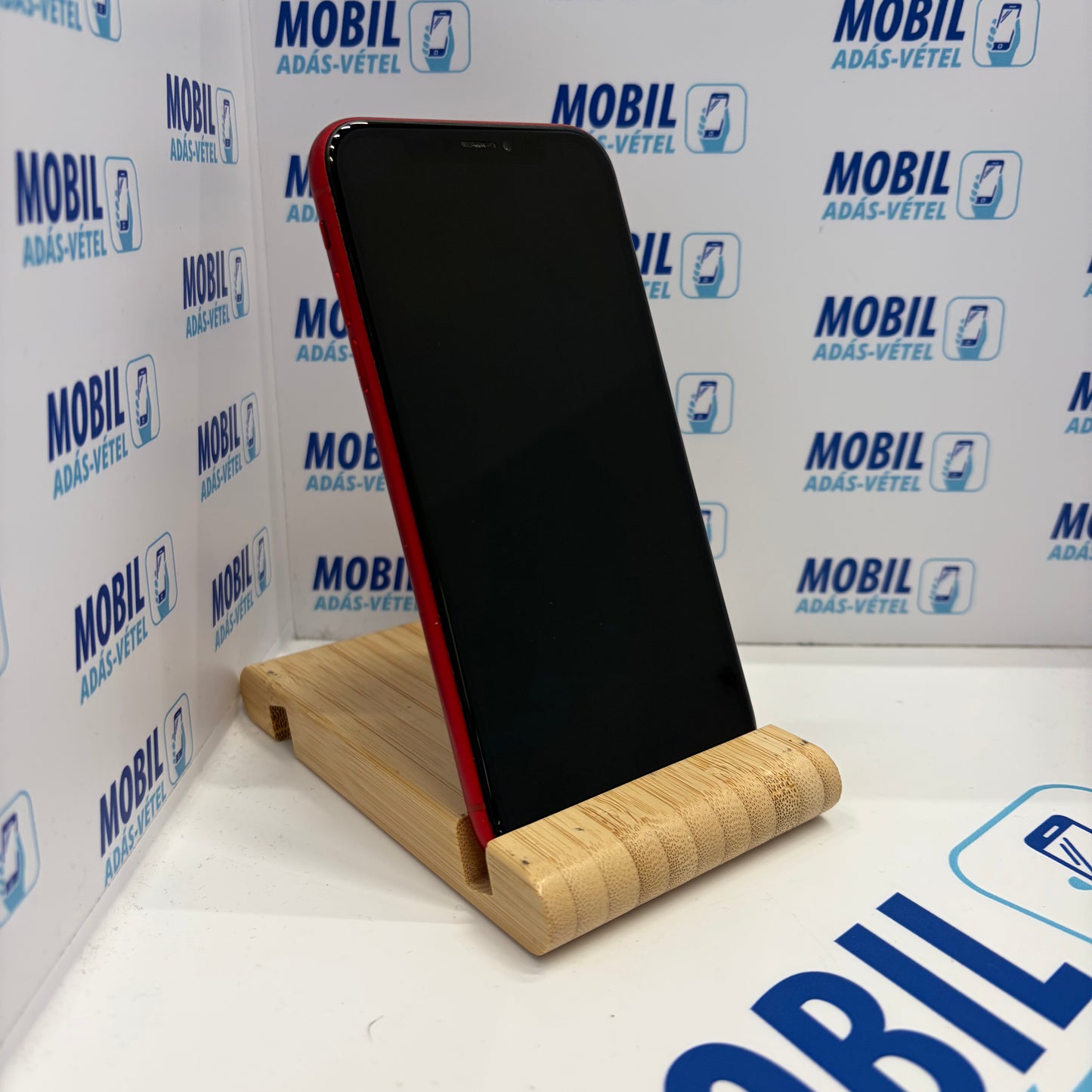 Apple iPhone XR 64GB, Kártyafüggetlen, 12 hó garancia