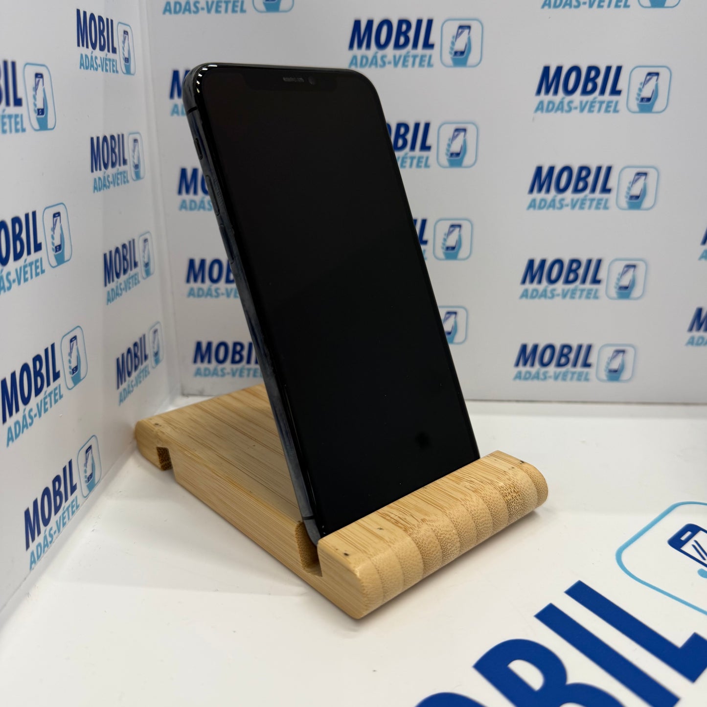 Apple iPhone 11 Pro 64GB, Kártyafüggetlen, 12 hó garancia