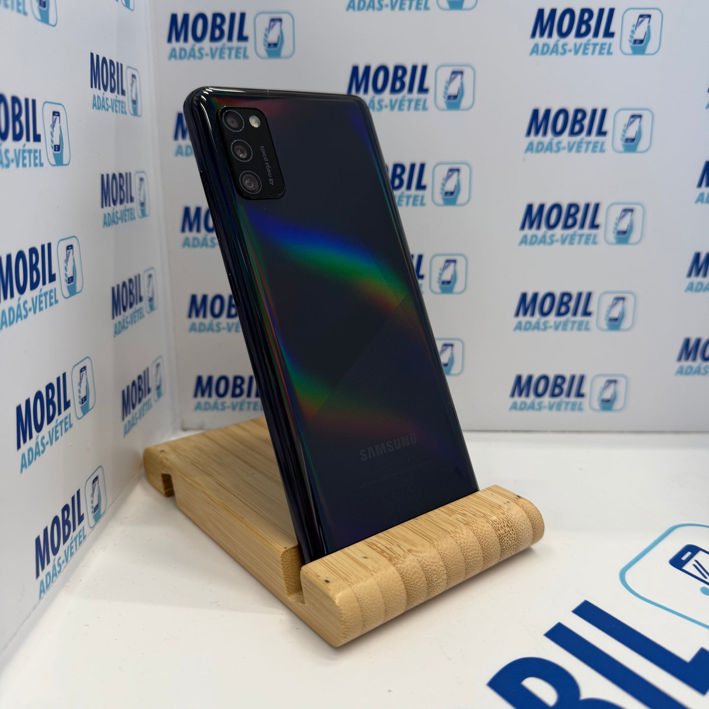 Samsung Galaxy A41 64GB, Kártyafüggetlen, 12 hó garancia